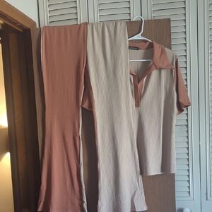 Chic Two-Tone Ribbed Set with Collared Top